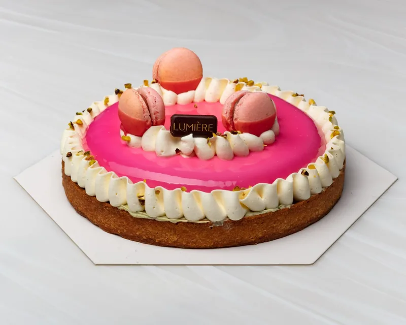 Raspberry Pistachio Cake