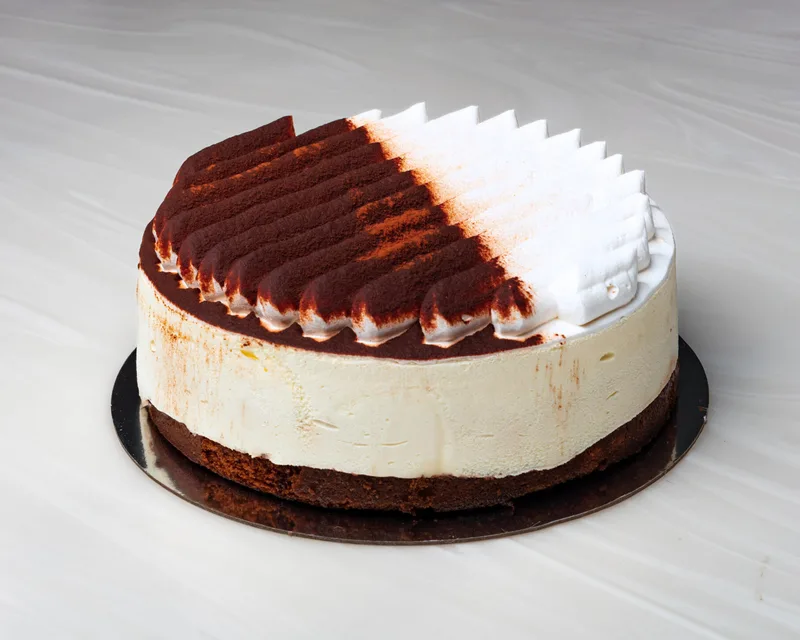 Tiramisu Cake